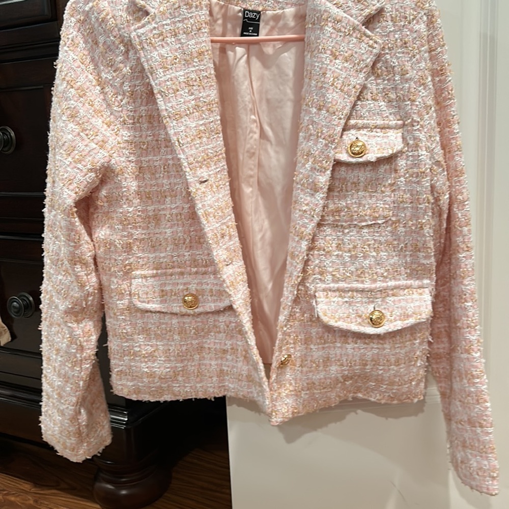 Jacket! - Picture 5 of 6